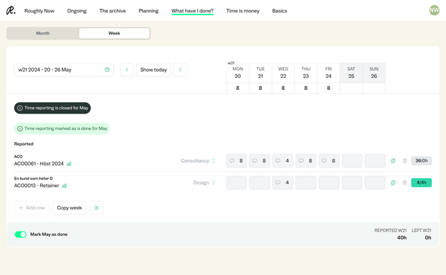 Closed time reporting in weekly view